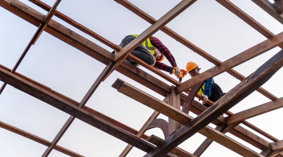 Professional residential roofers in Electra, TX